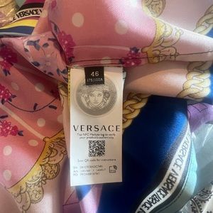 VERSACE
Ventagli Fan-Print Silk Button-Down Shirt! Size 46IT! US10 women